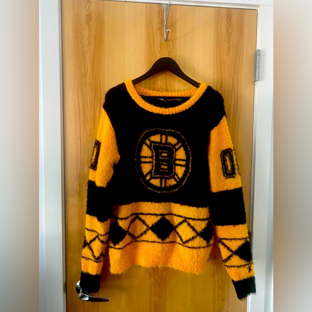 Boston Bruins Sweater